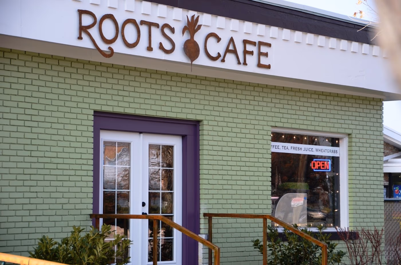 Roots Cafe photo 3