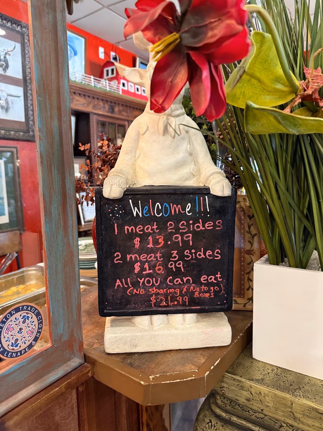 Roscoe's Feed Shack photo 2