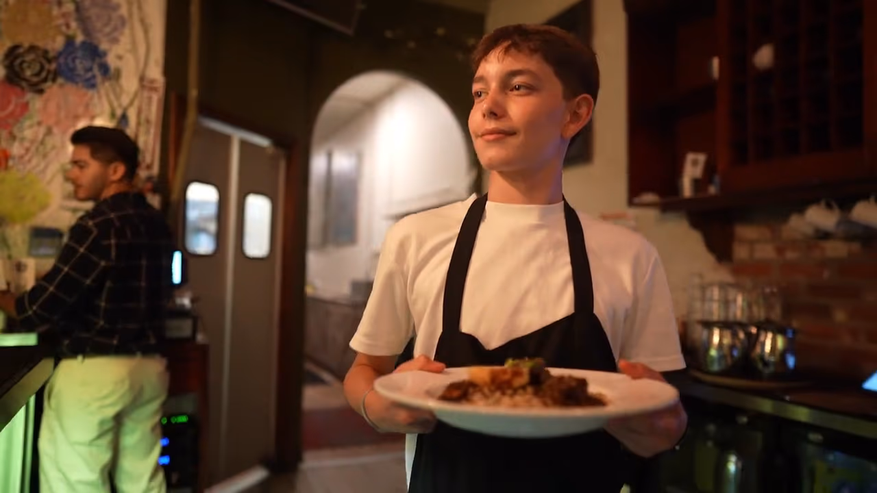 Rosewood Kitchen photo 3