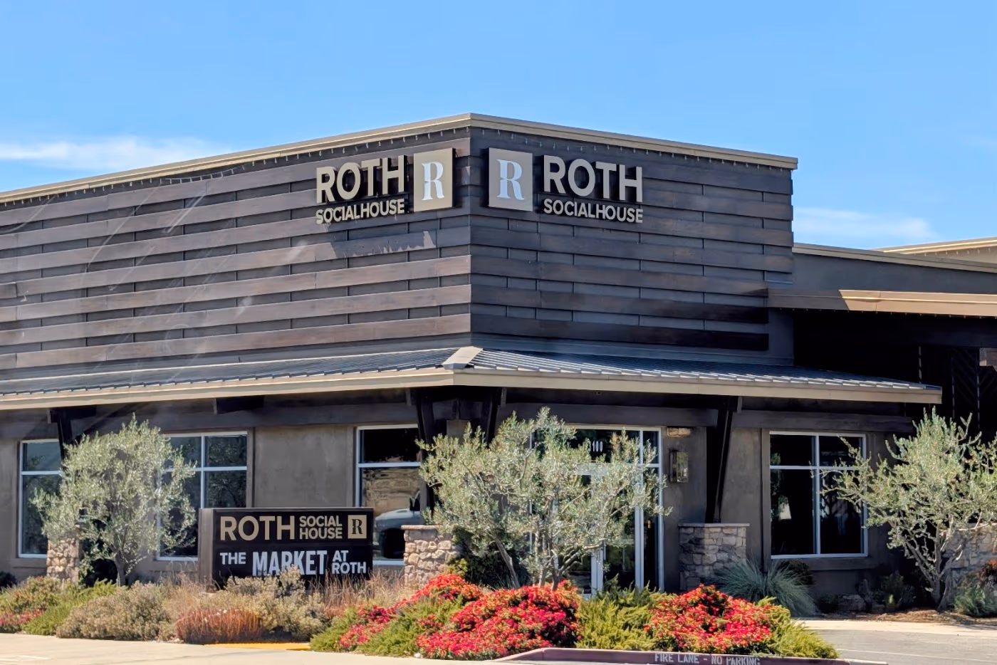 Roth Social House