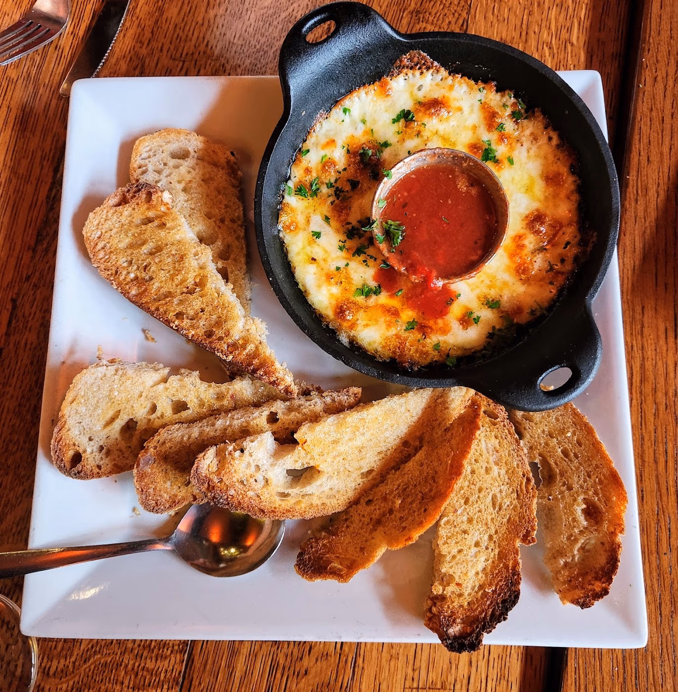 Rox Gastropub