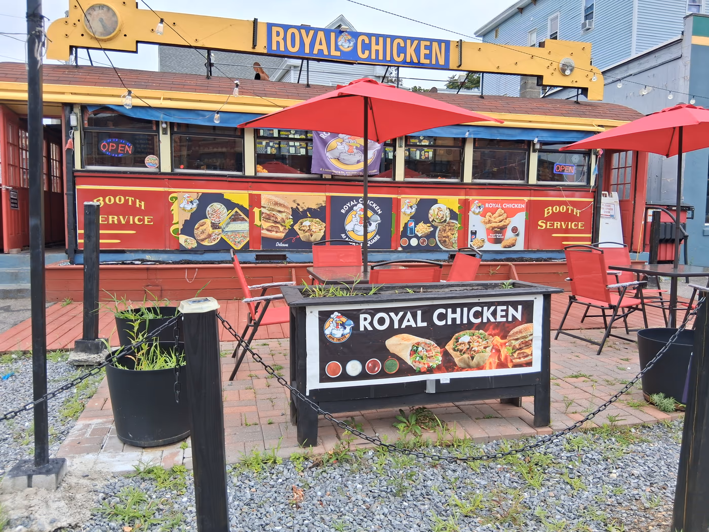 ROYAL CHICKEN & GRILL