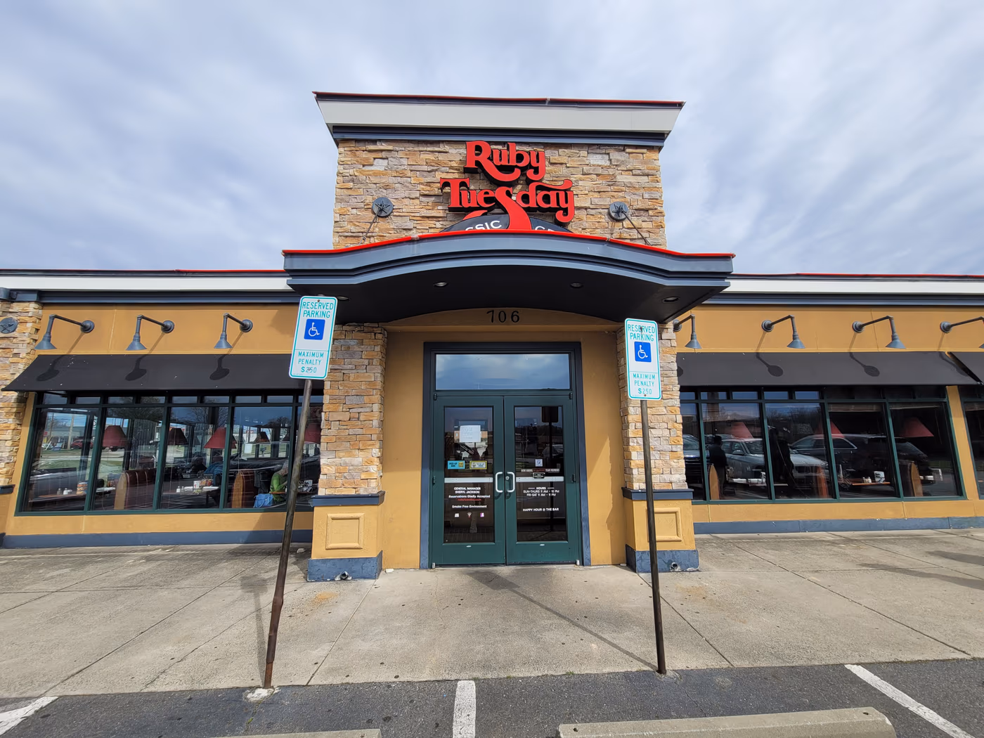 Ruby Tuesday photo 4
