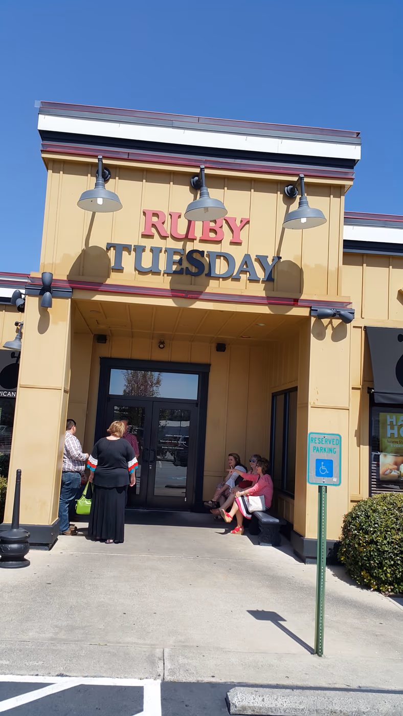 Ruby Tuesday photo 2