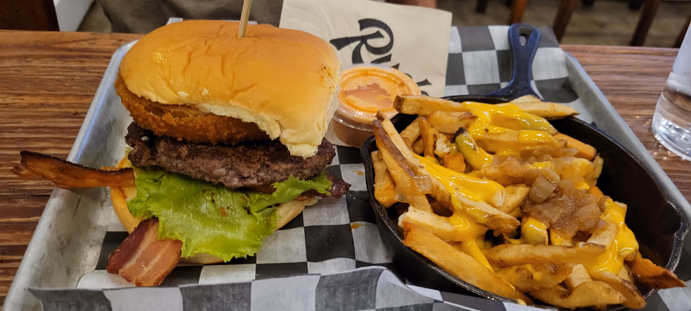 RUDE BURGER photo 4
