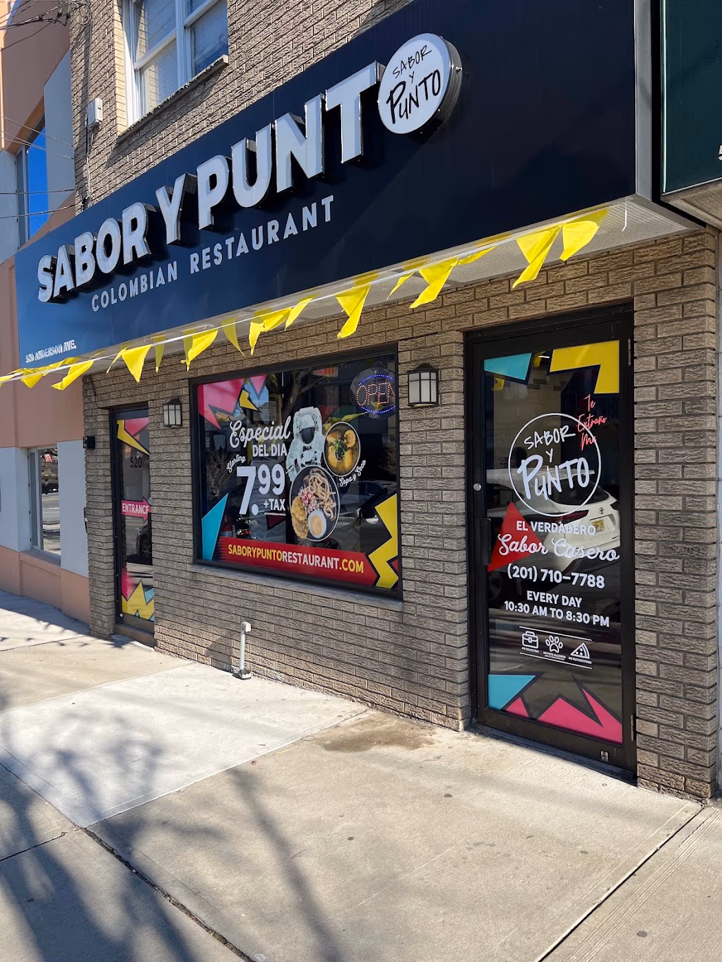Sabor Y Punto Colombian Restaurant photo 2