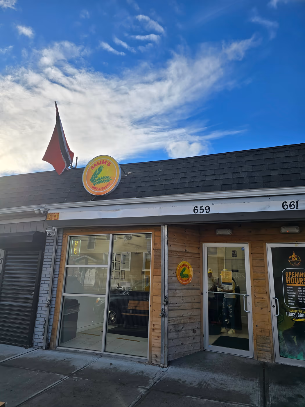 Salim's Hot & Tasty
