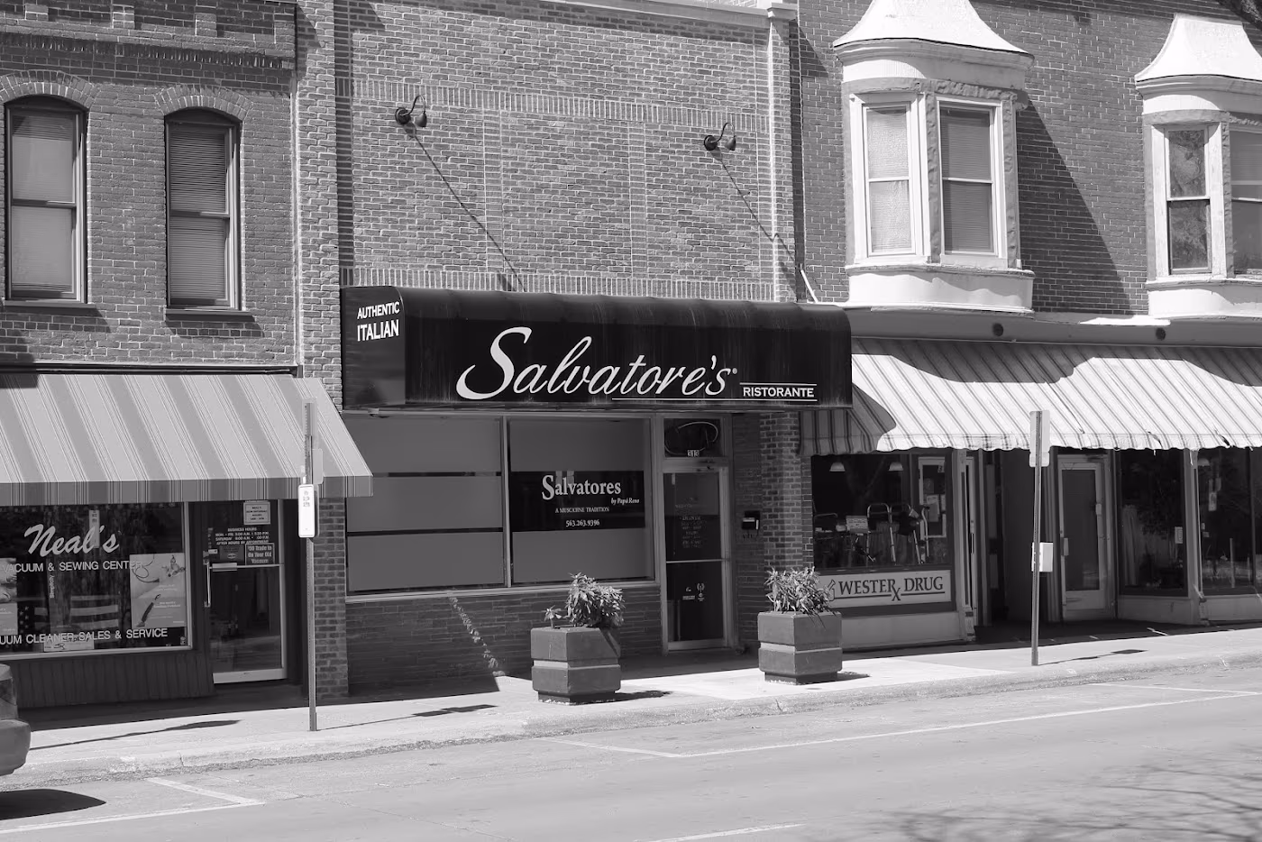 Salvatores by Papà Reno Italian Restaurant photo 2