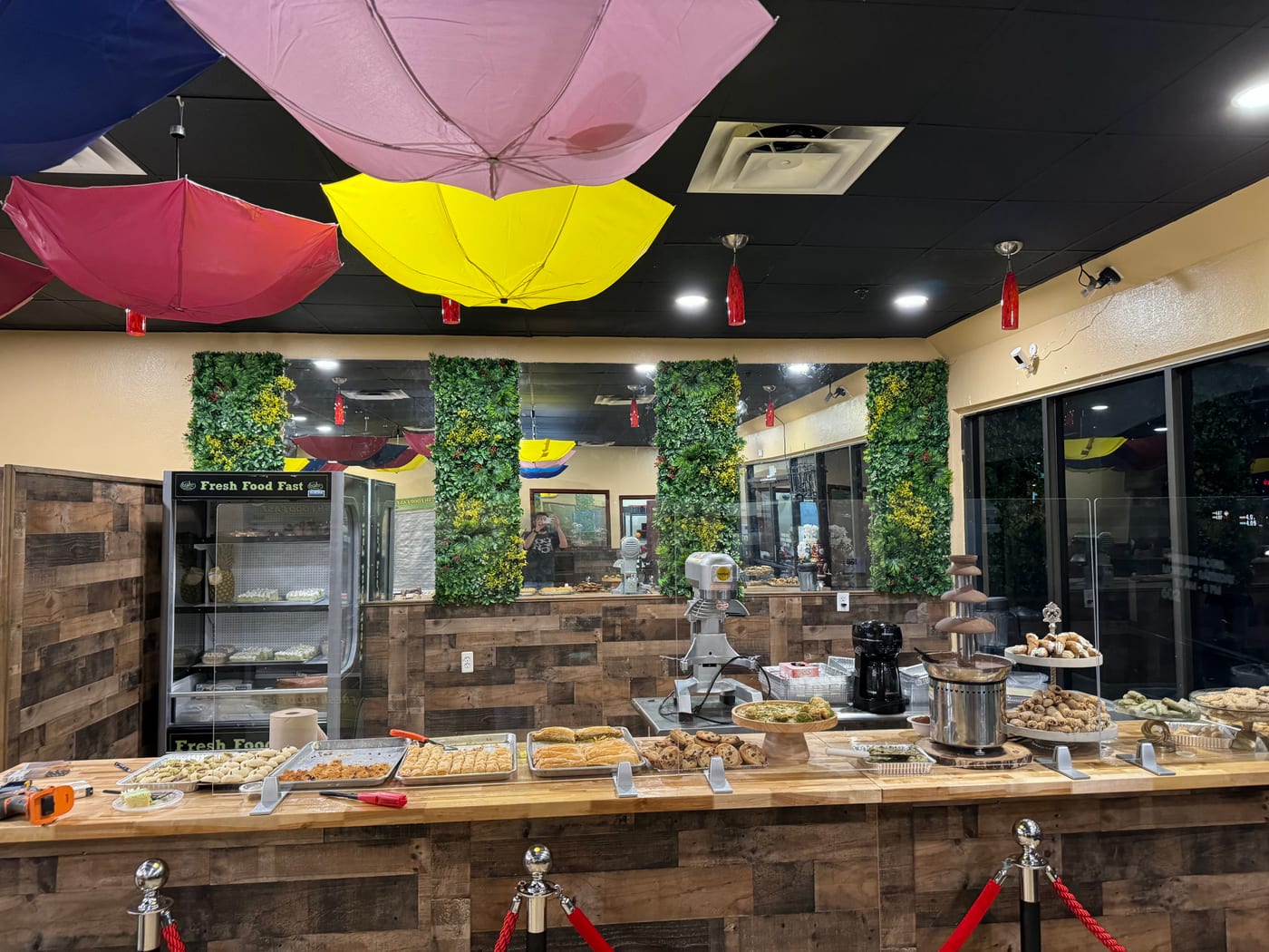 SaSa Restaurant & Sweets