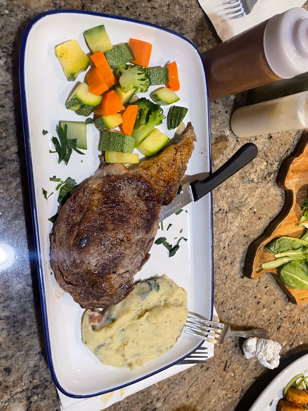 Savora Seafood &Grill photo 2