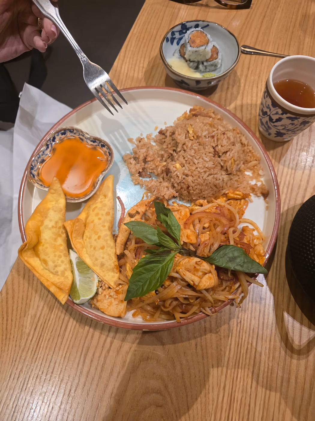 Sawa Asian Cuisine & Lounge photo 3