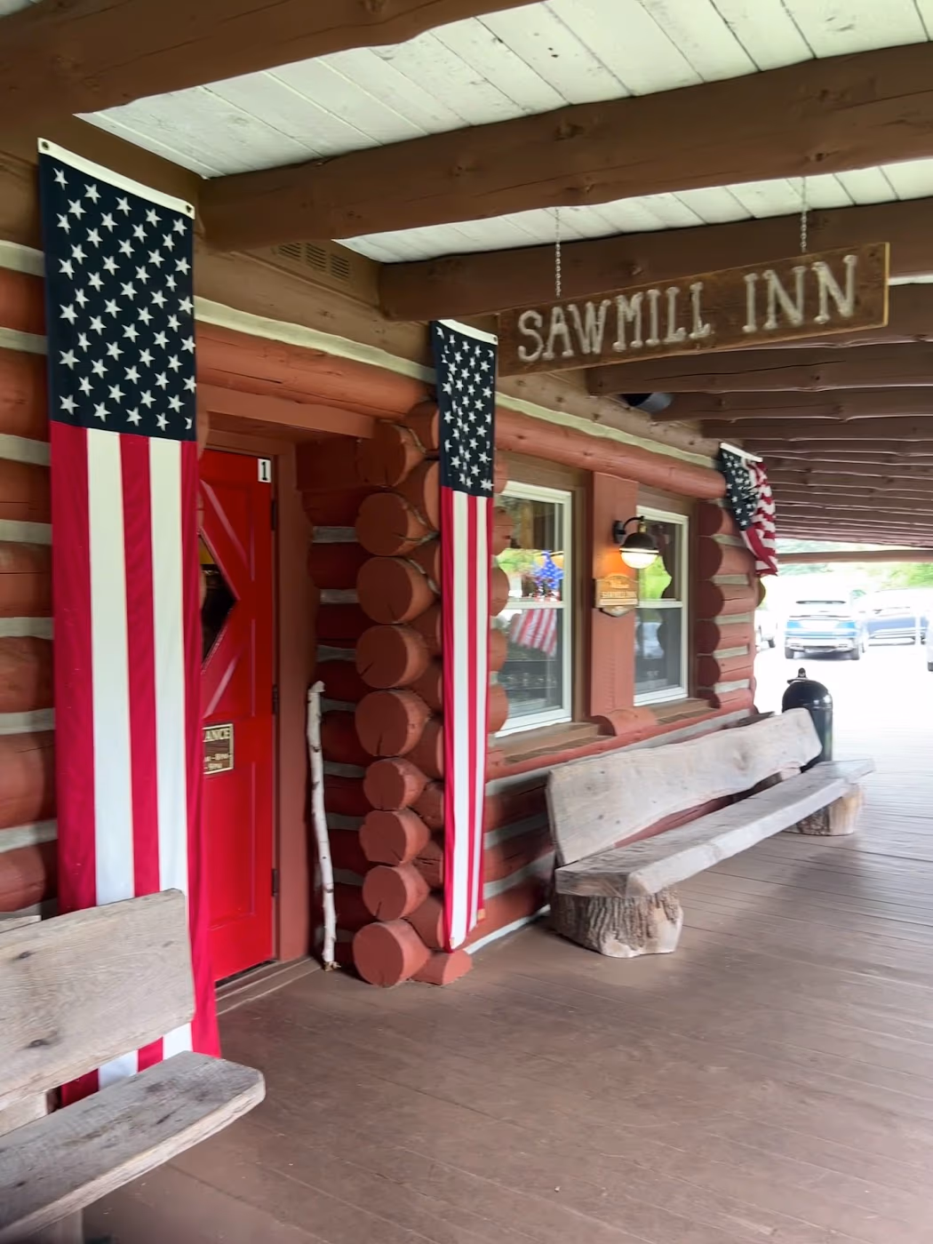 Sawmill Inn Restaurant & Pub photo 3