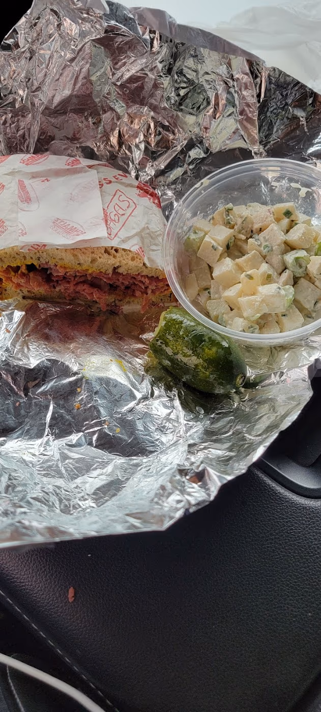 Schmaltz Delicatessen photo 4