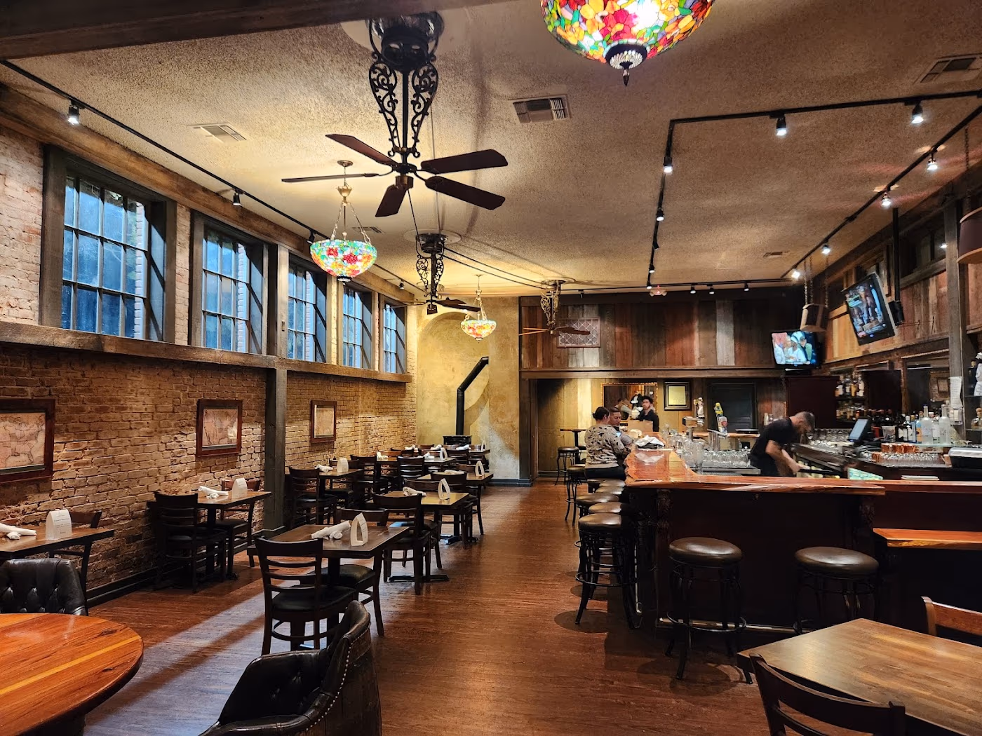 School House Restaurant & Tavern