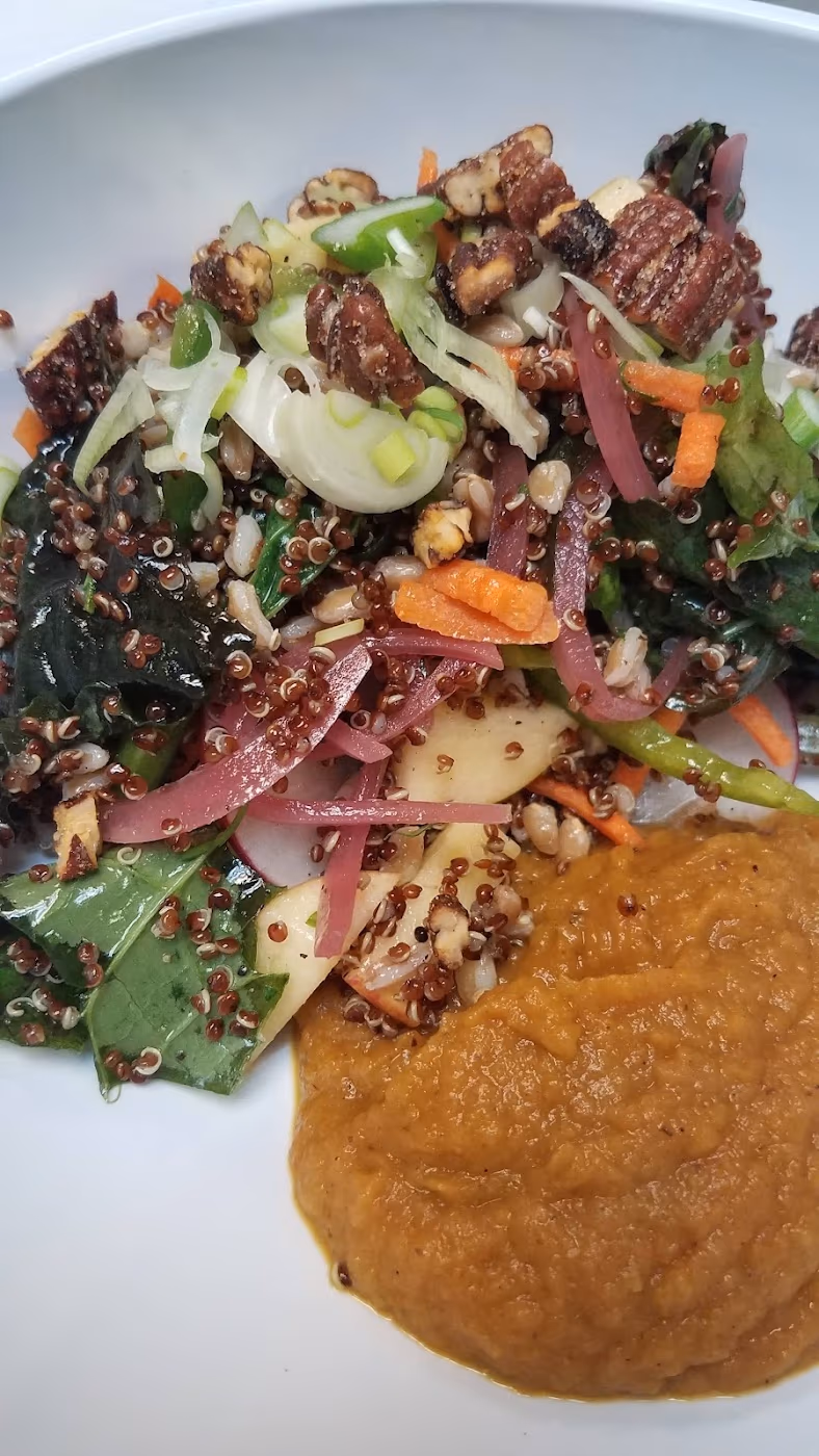 Seed to Tail Kitchen & Market photo 3