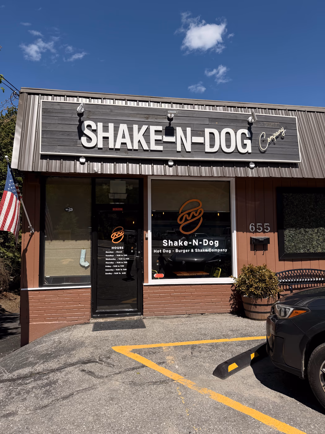 Shake N Dog Company photo 4