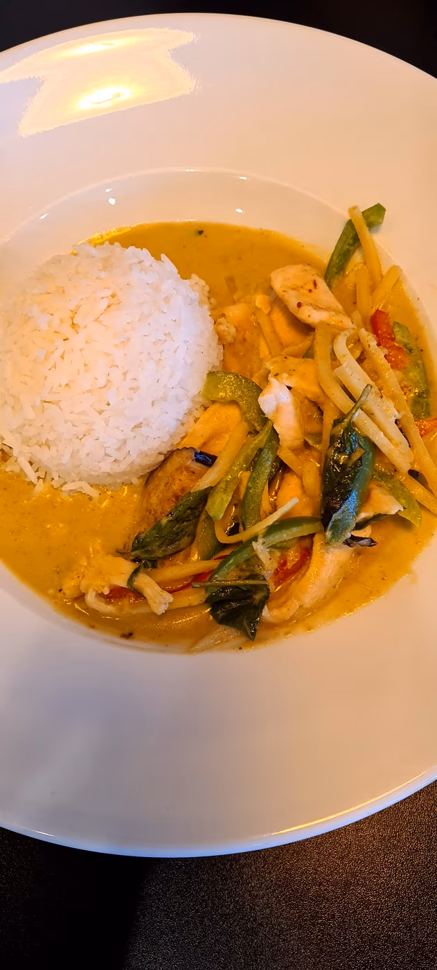 Siam Iyara Thai Restaurant photo 3
