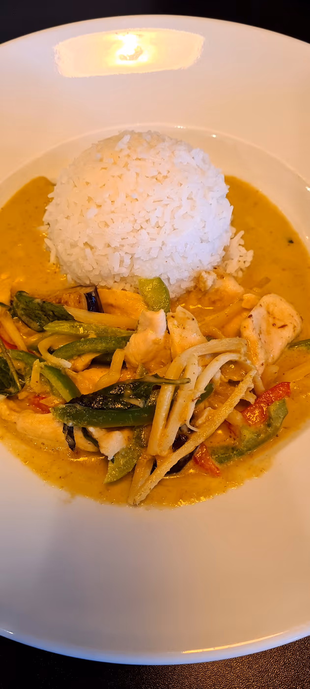 Siam Iyara Thai Restaurant photo 4
