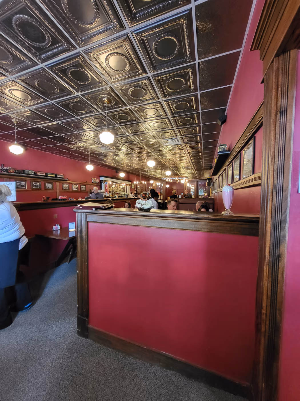 Silver Caboose Restaurant & Soda Fountain photo 2
