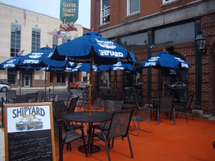 Silver Street Tavern & Restaurant