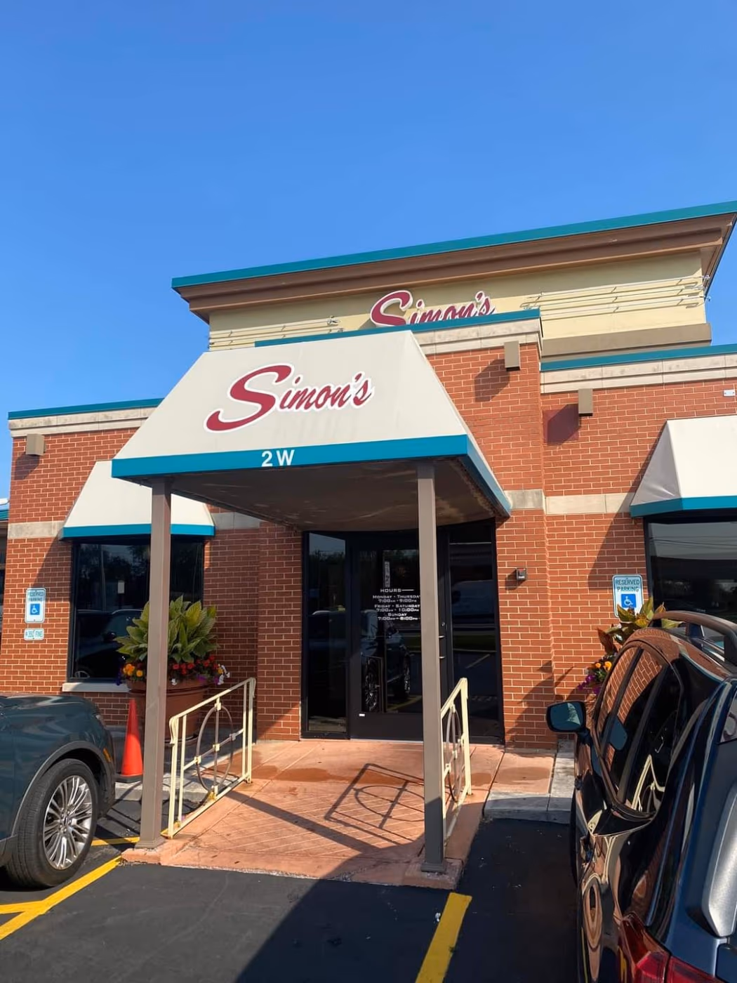 Simon's Restaurant photo 3