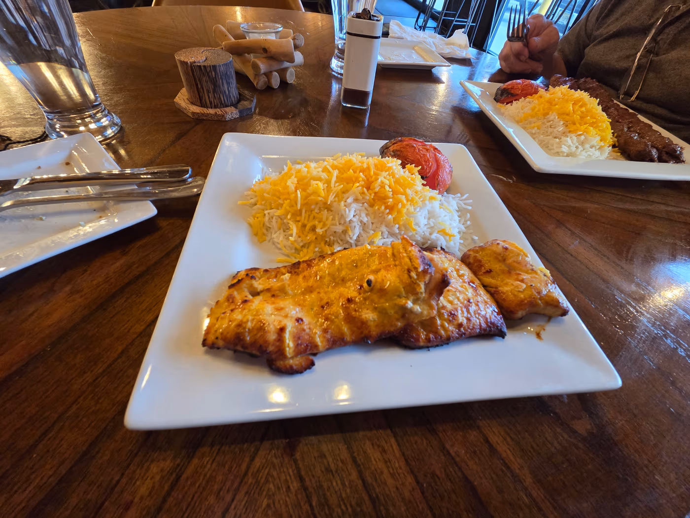 Sina's Restaurant photo 2