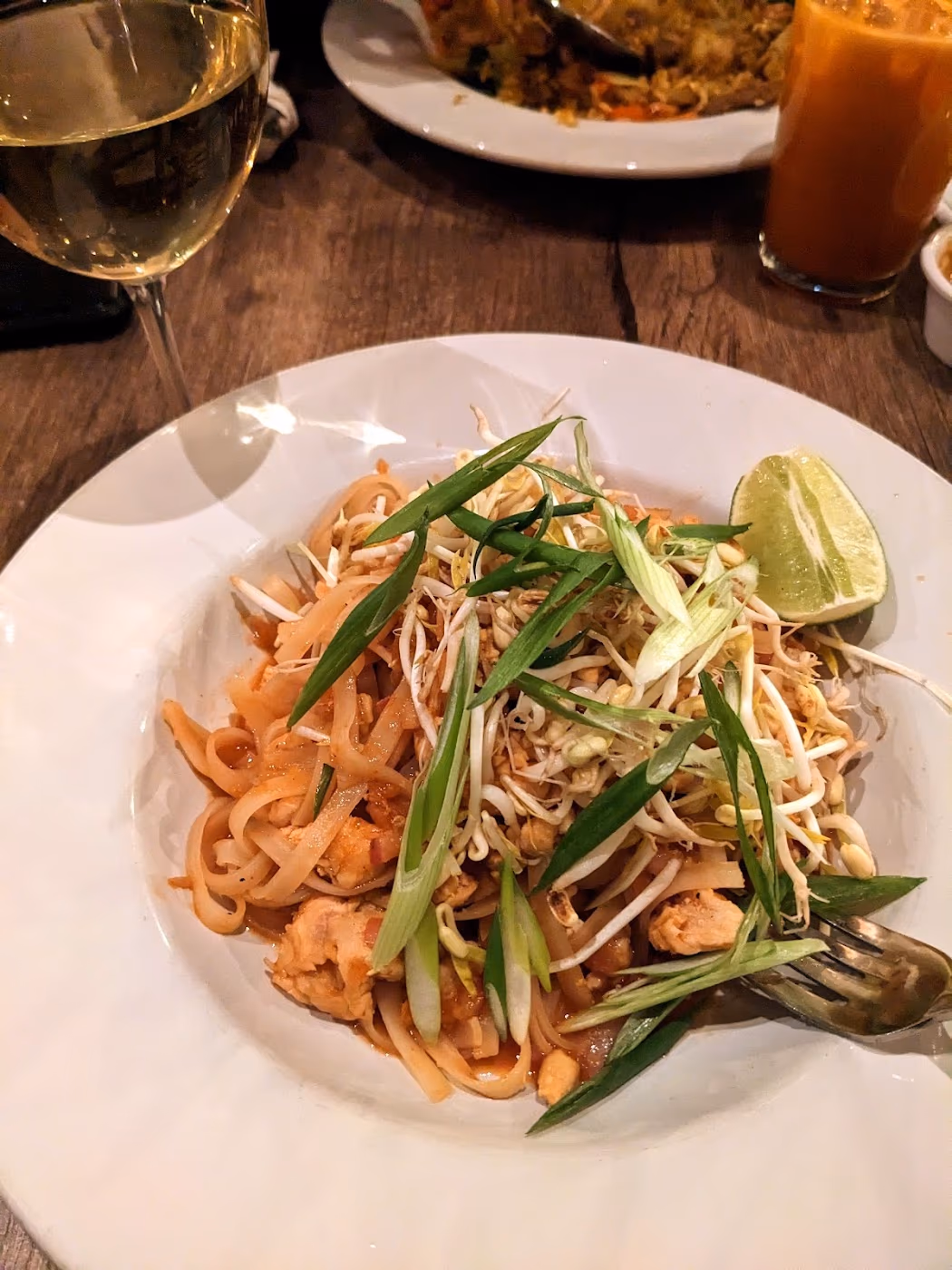 Sisters Thai Cafe photo 2