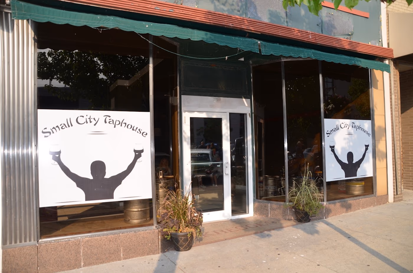 Small City Taphouse photo 3