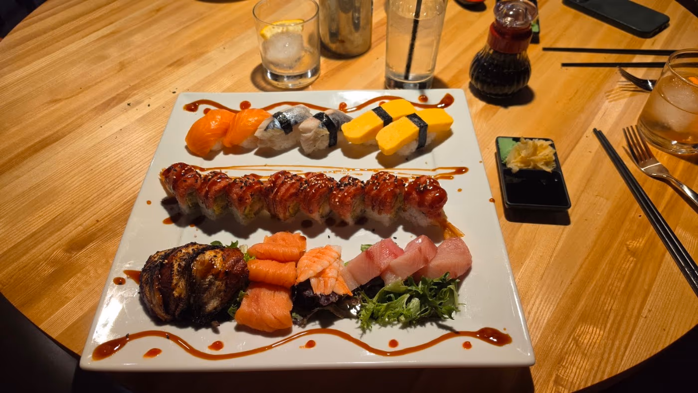Sora & Oak Sushi & Whiskey Bar photo 3