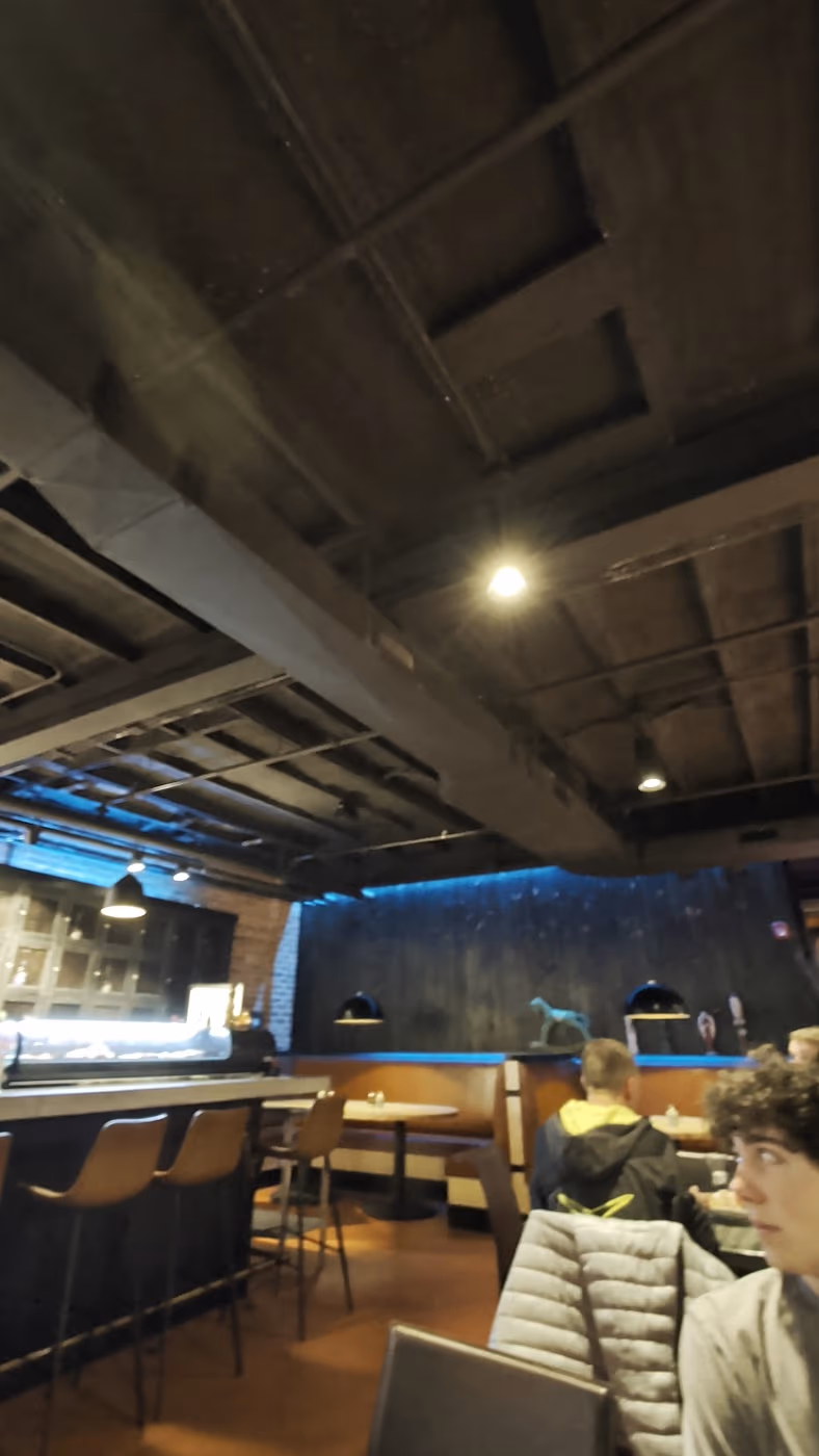 Sora & Oak Sushi & Whiskey Bar photo 4