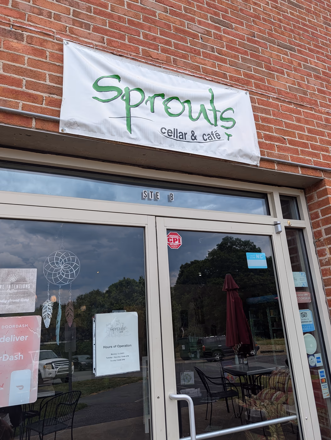 Sprouts Cafe