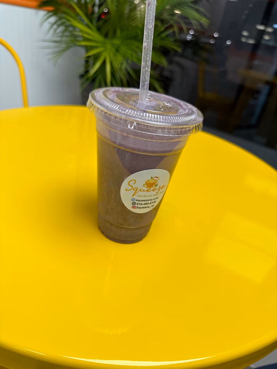 Squeeze Juice Bar and Vegan Treats photo 3