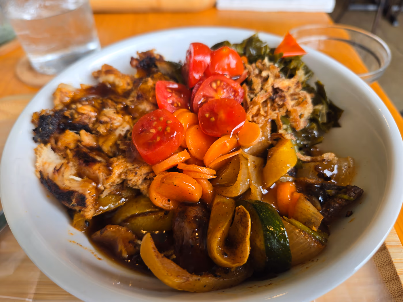 SRINA Tea House & Cafe photo 4