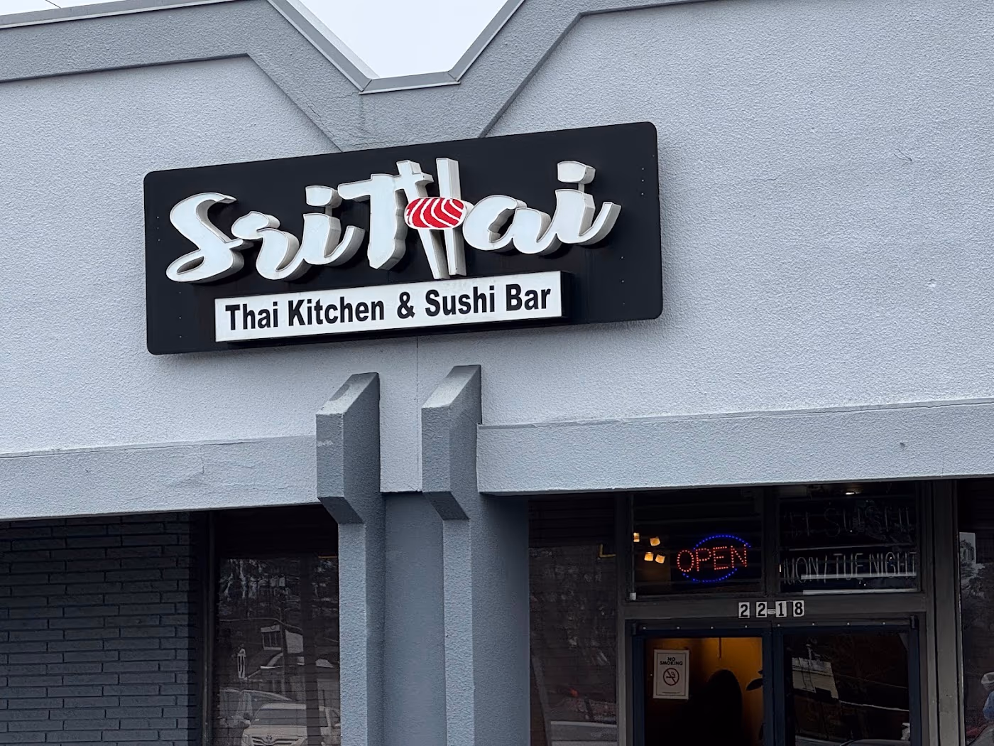 SriThai: Thai Kitchen & Sushi Bar photo 2
