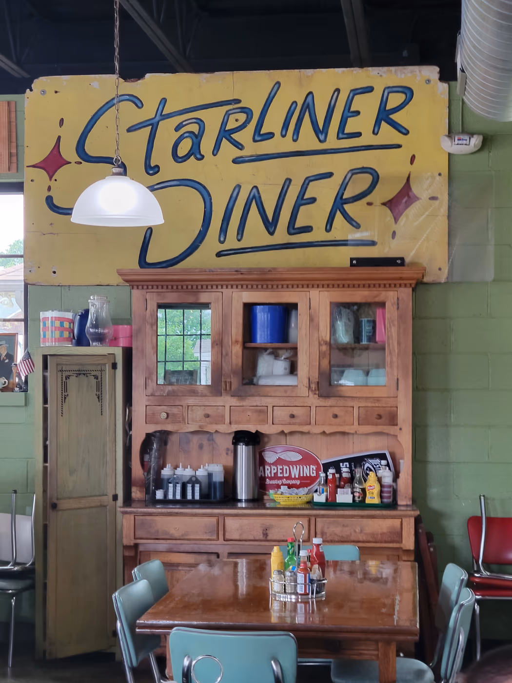 Starliner Diner