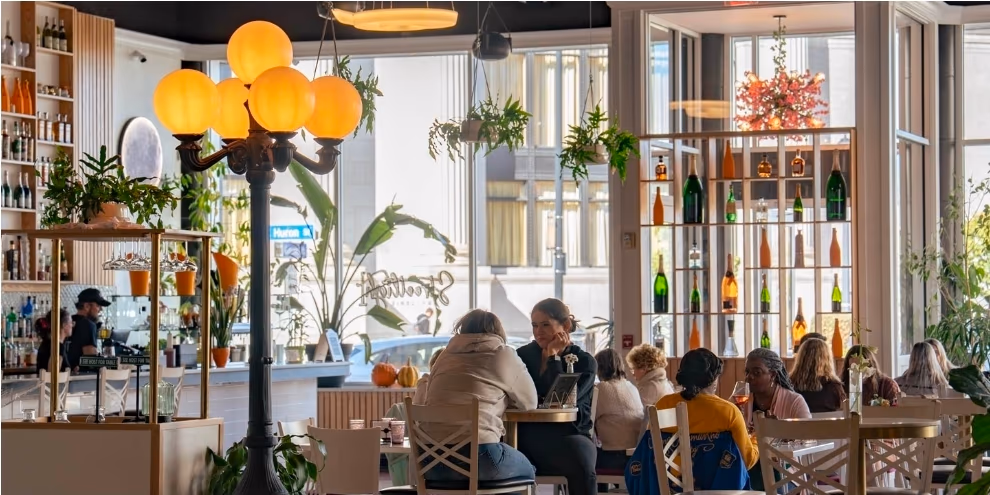 Streetlight Brasserie