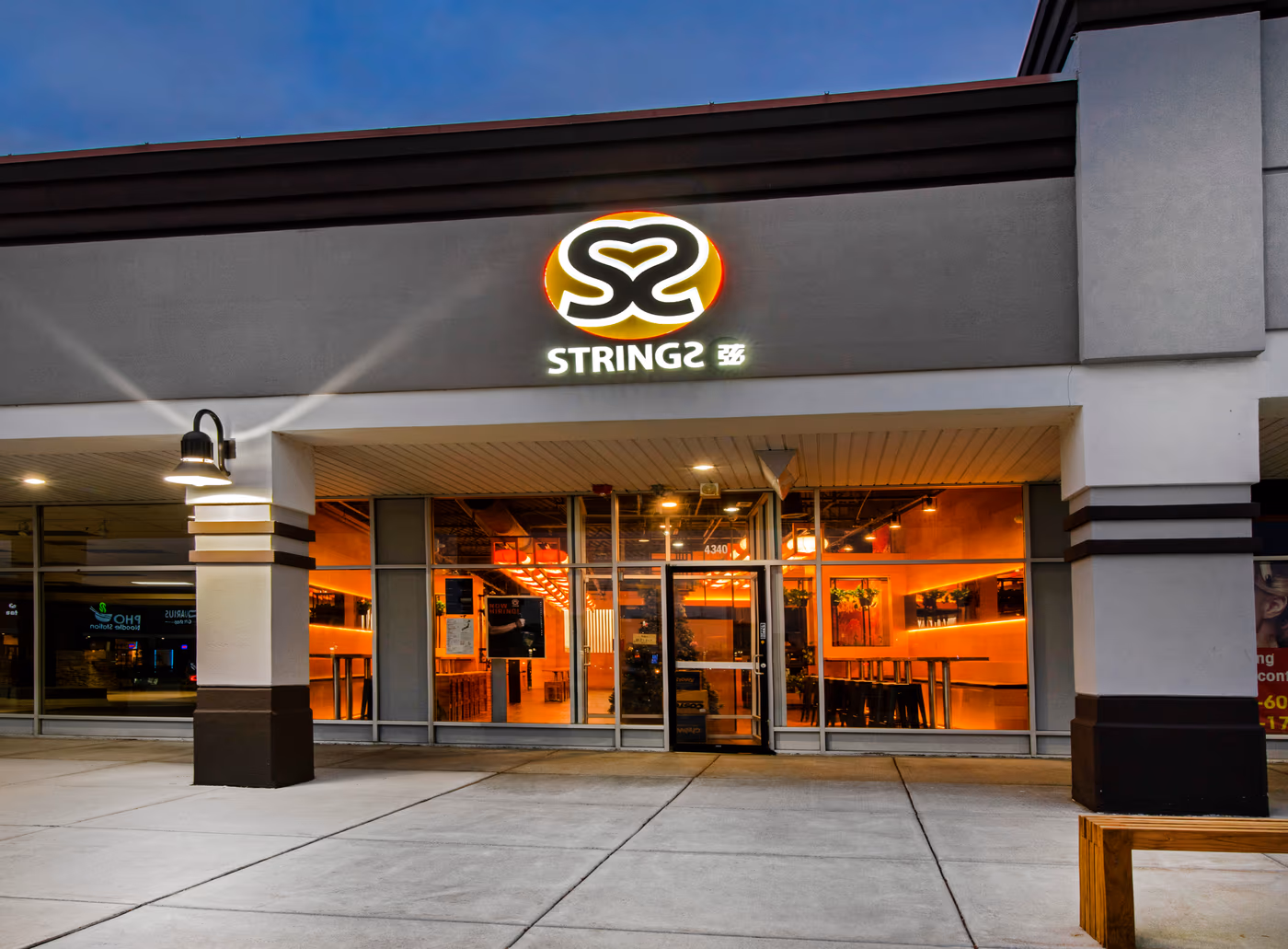 Strings Ramen Shop Aurora