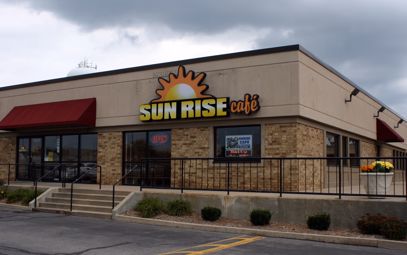 Sun Rise Cafe