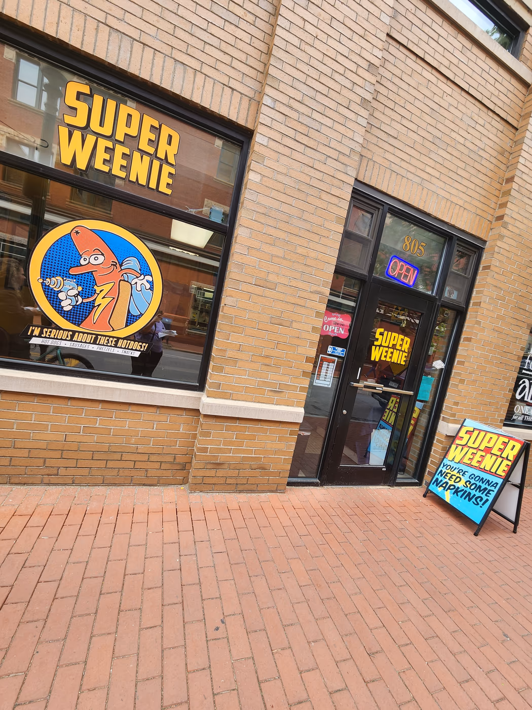 Super Weenie photo 2