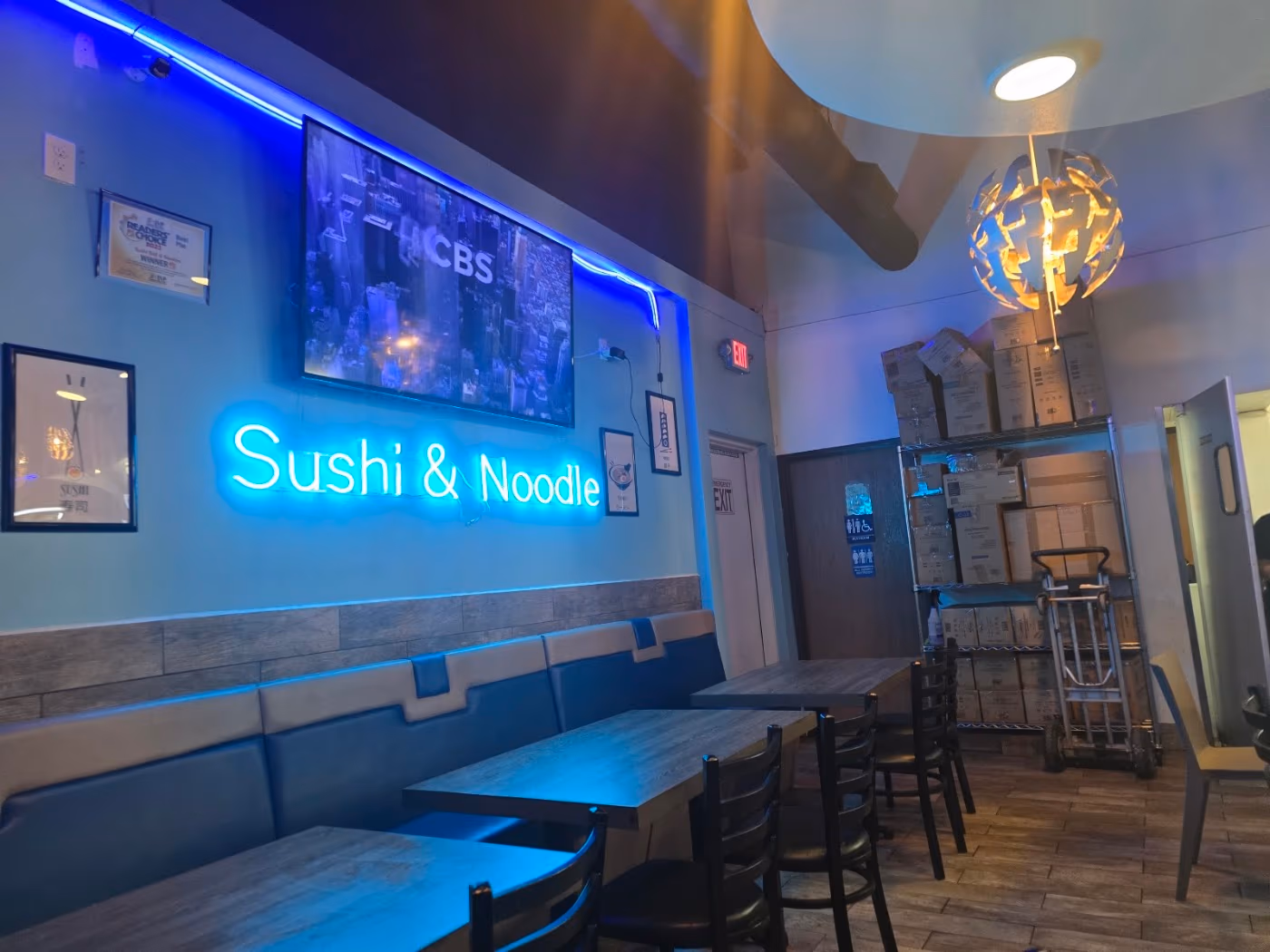 Sushi & Noodles photo 4