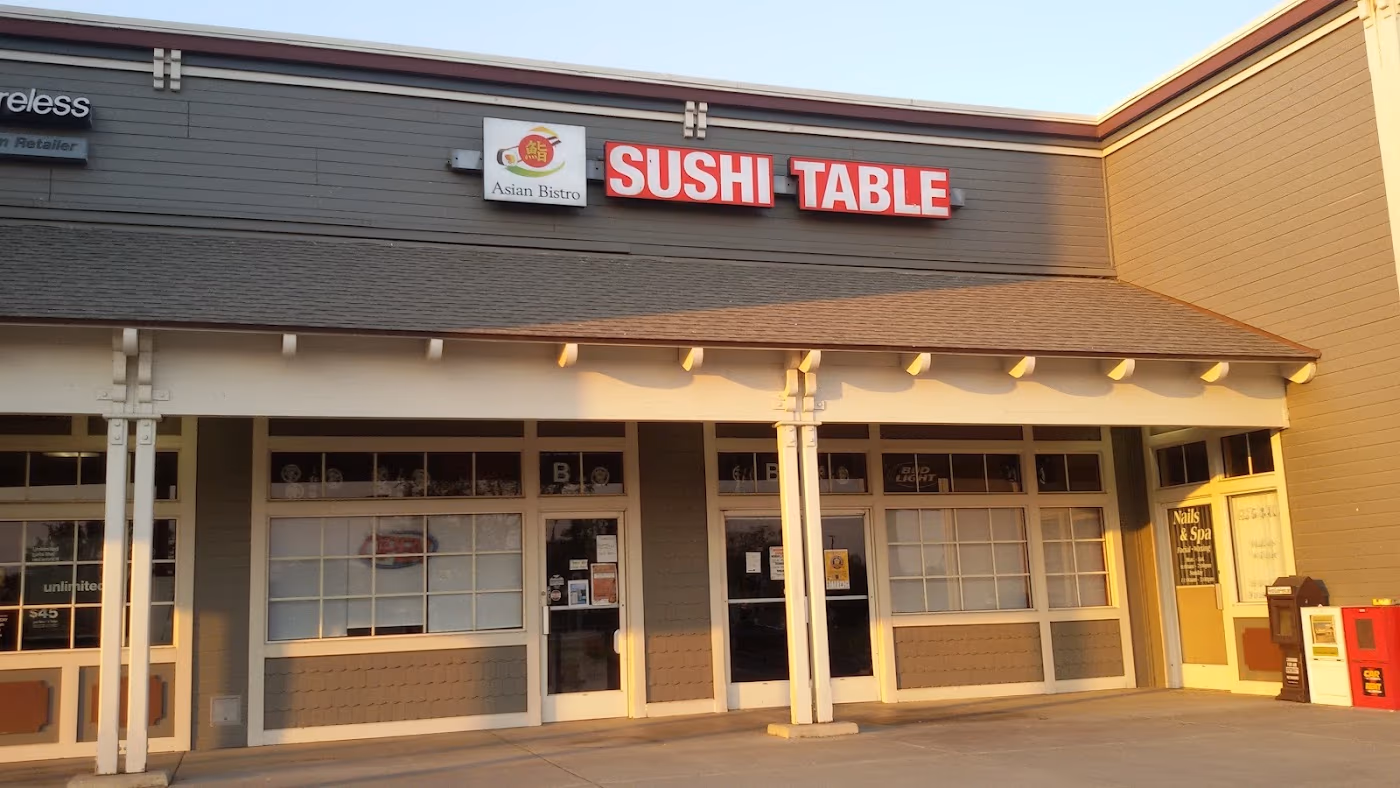 Sushi Table