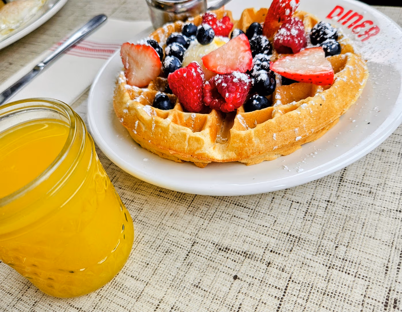 Swan Street Diner