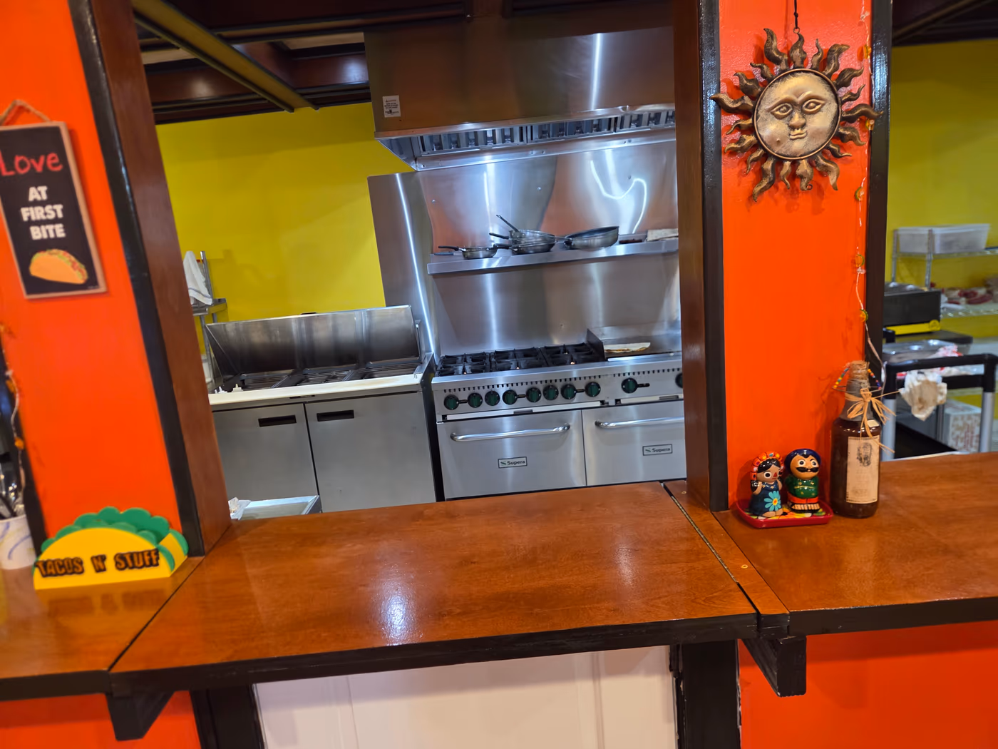 Tacos N' Stuff photo 4