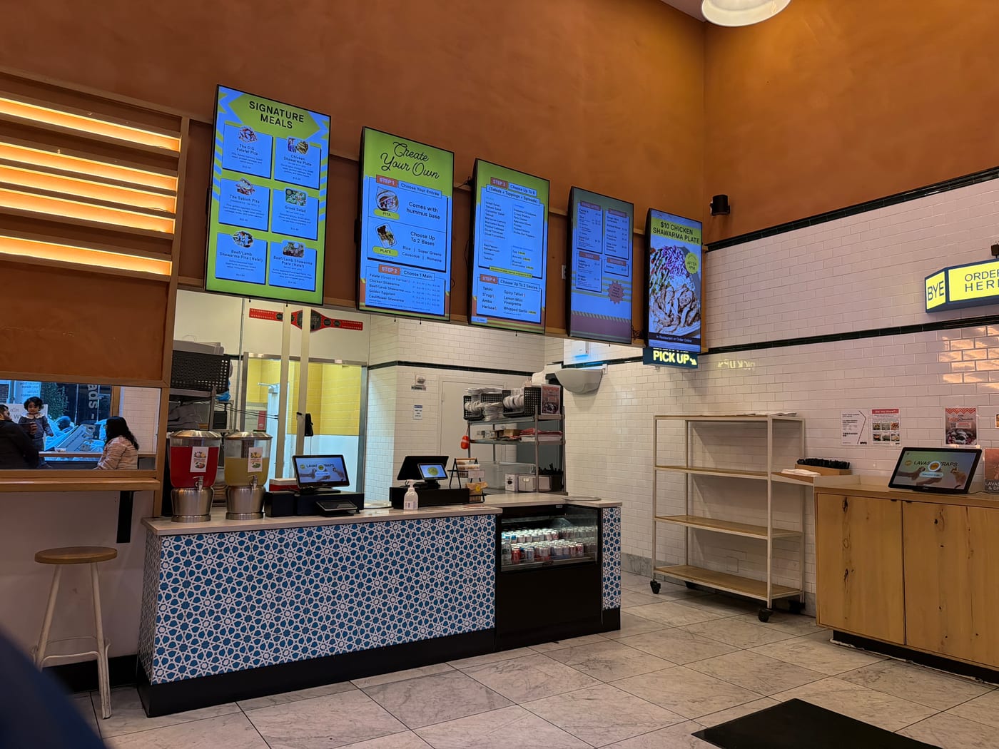 taïm mediterranean kitchen