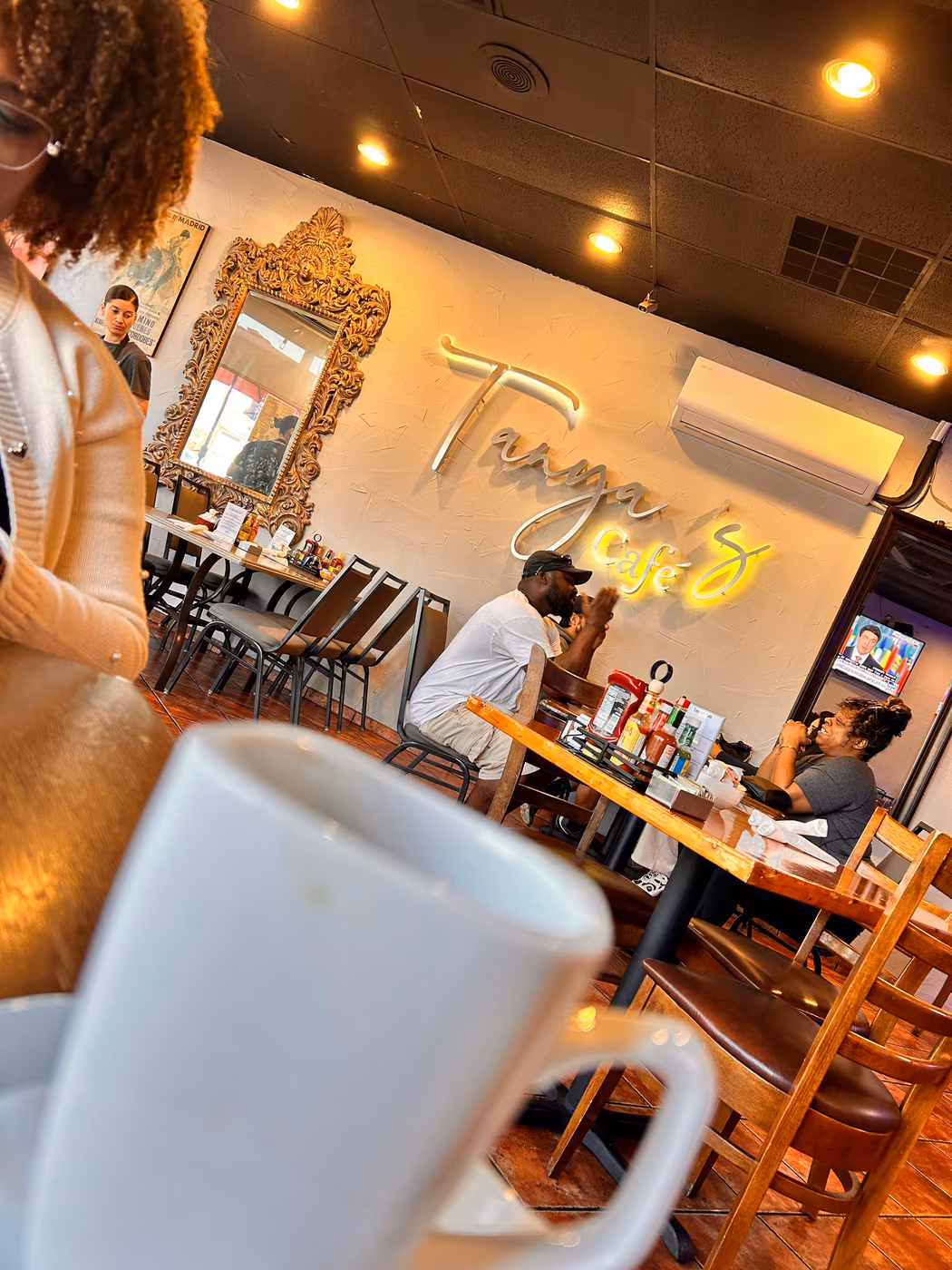 Tanya's Cafe