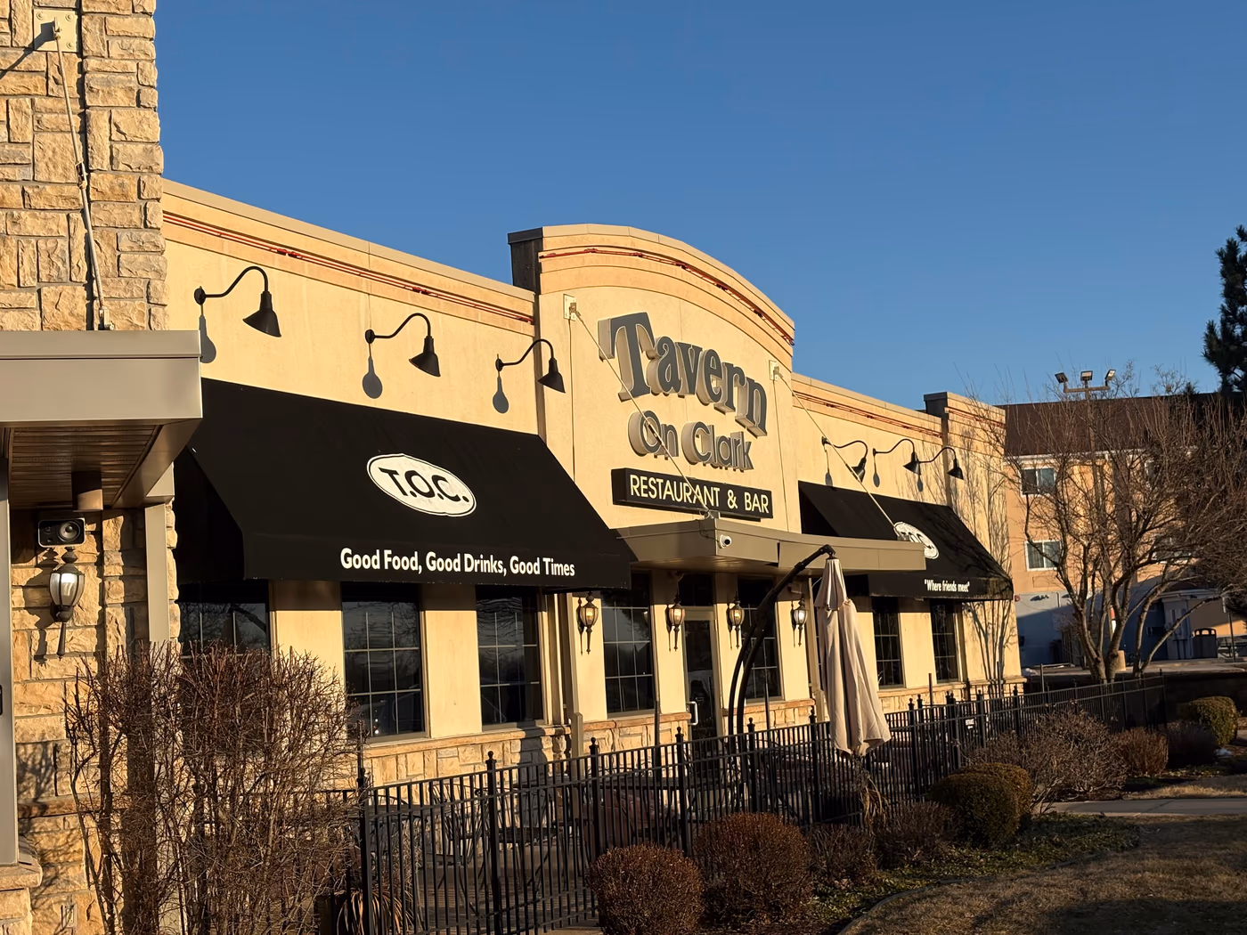 Tavern On Clark
