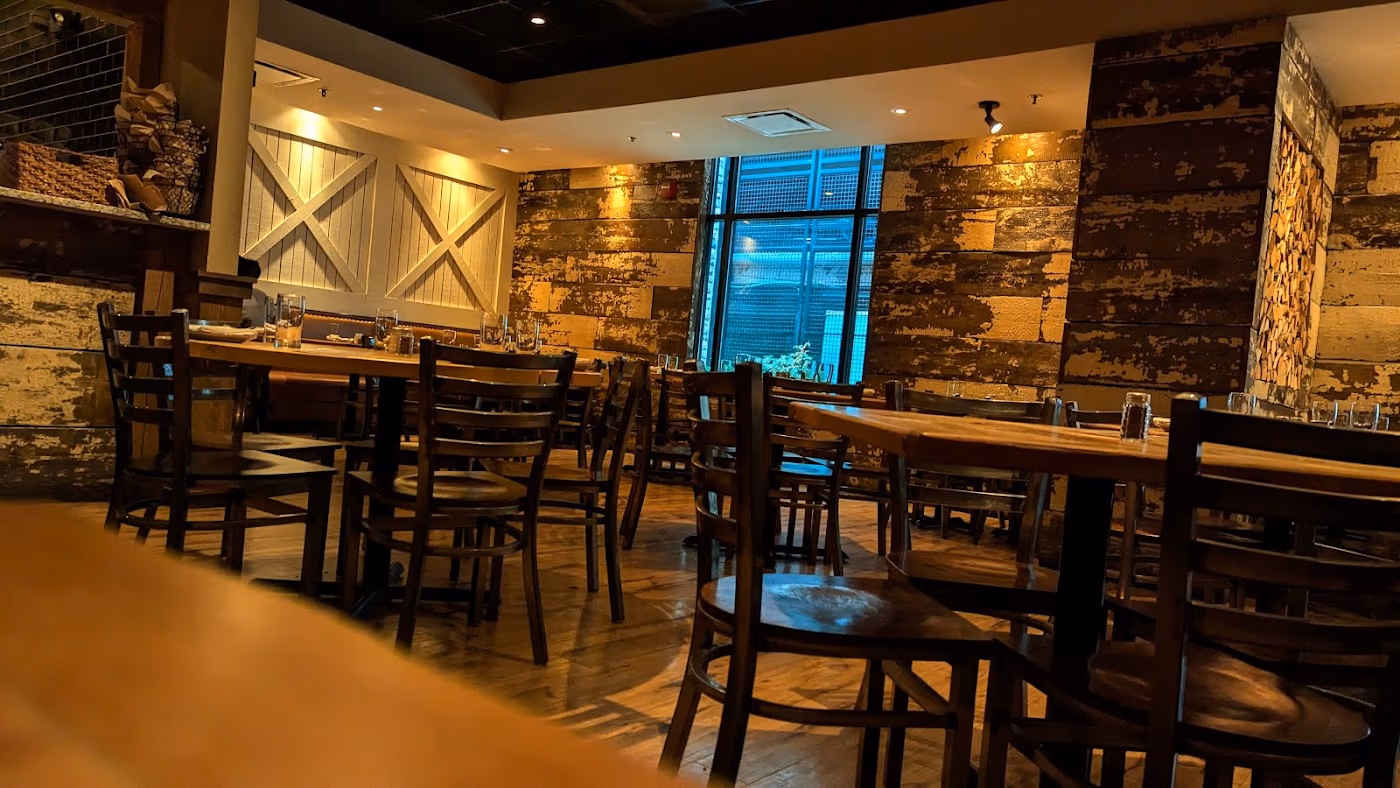 Taverna Newark photo 2
