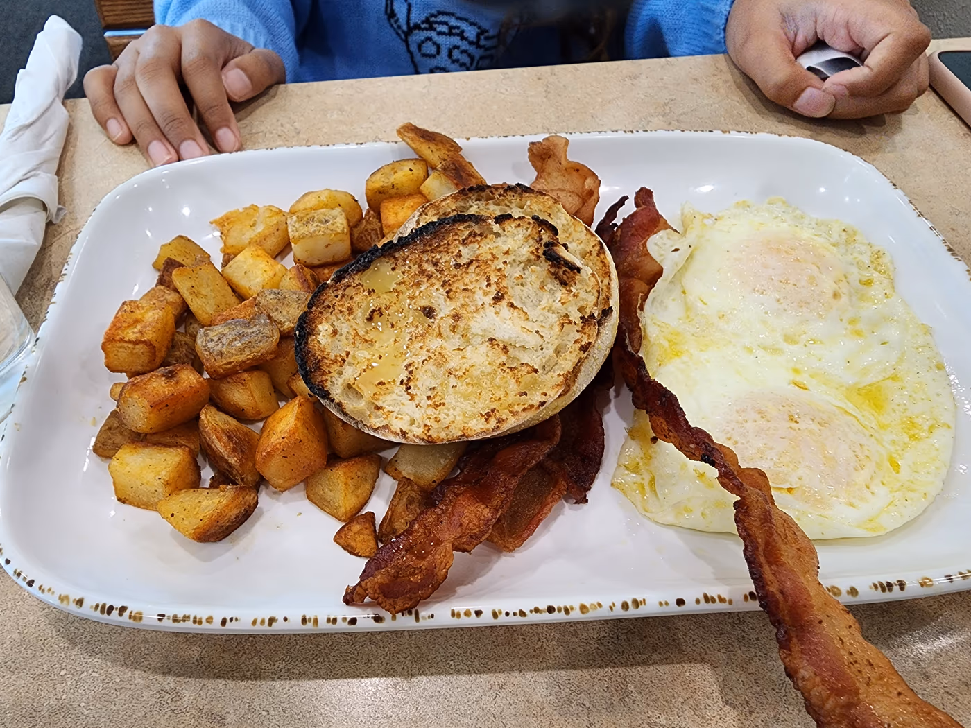 Taylor’s Breakfast and Lunch