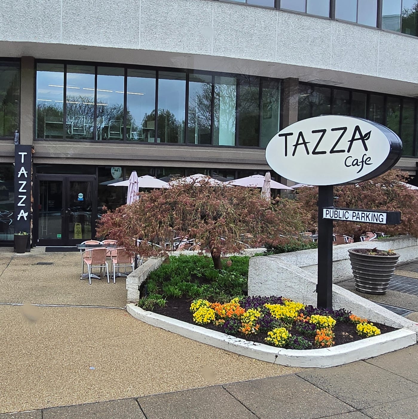 Tazza Cafe