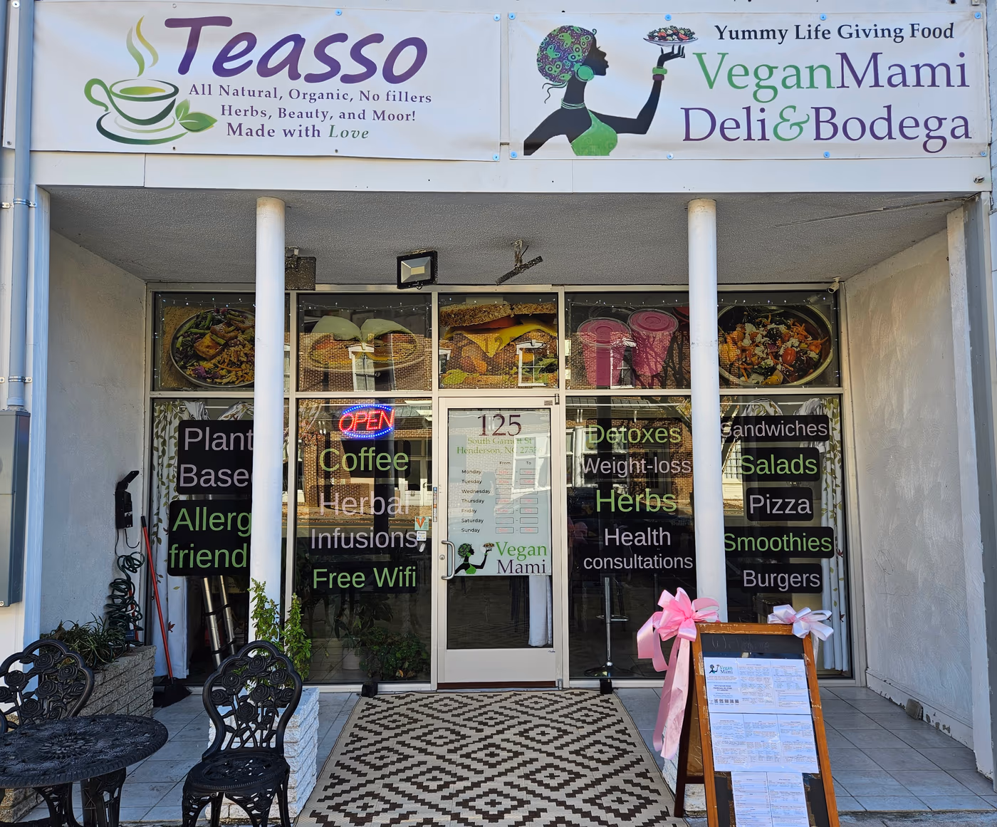 Teasso's Botanicals (inside of Vegan Mami)